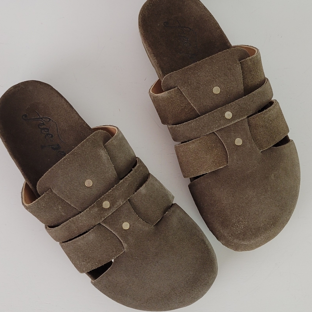 NEW! FREE PEOPLE Sunday Season Suede Clog / Mule - Picture 1 of 16